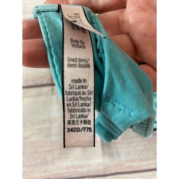 Lightly Padded Bra - Picture 9 of 10